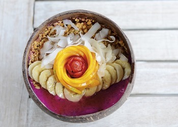 5 Healthy Smoothie Bowls in South Jakarta