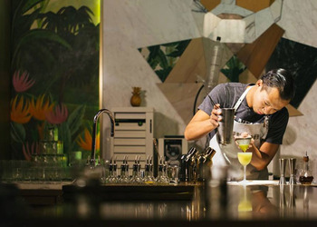 Award-Winning Mixologist Agung Prabowo will Ignite Barong Bar with Hemingway Inspired Cocktails