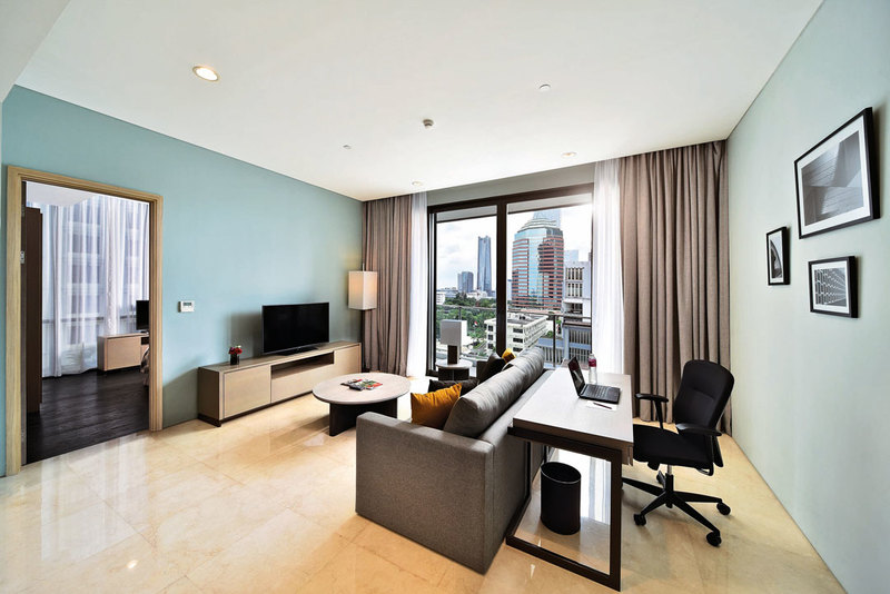 Crown Plaza Jakarta Residence