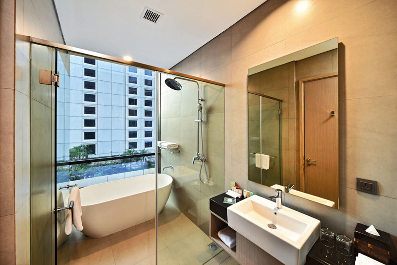 Crown Plaza Jakarta Residence
