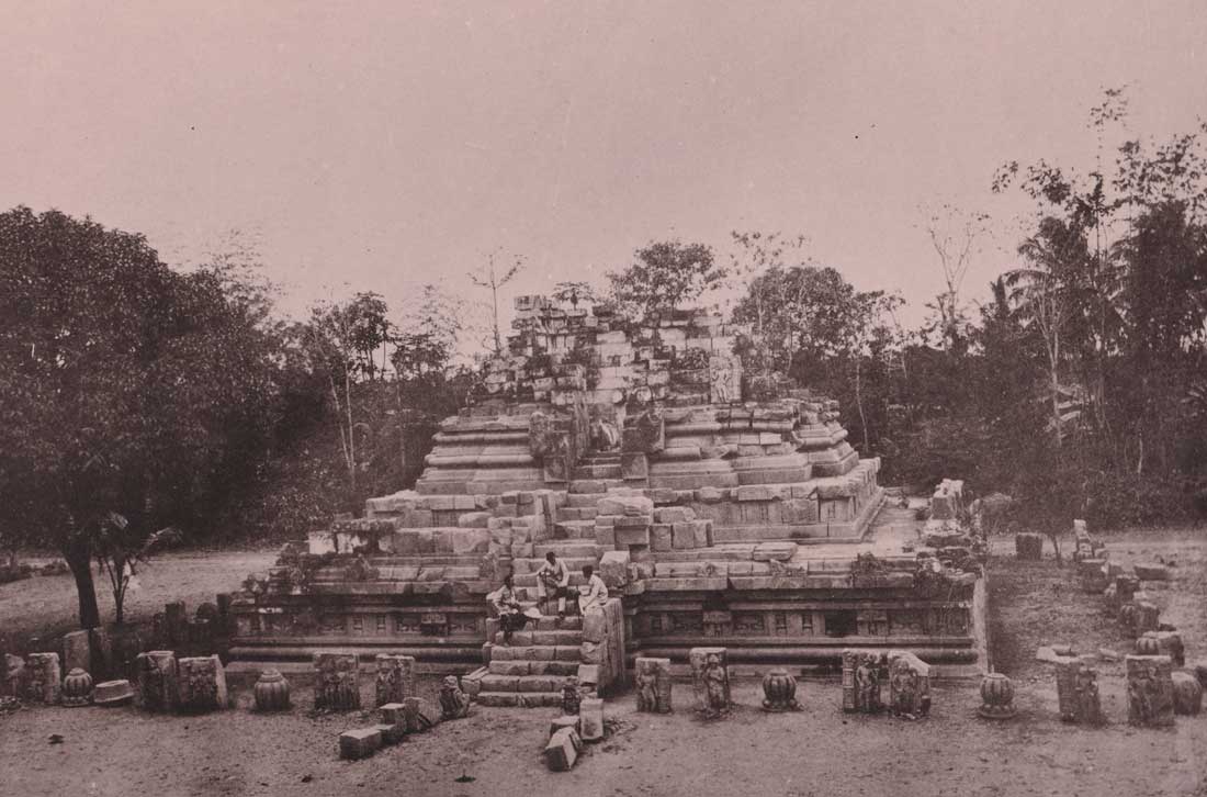 A Historic Look at the Majestic Prambanan Temple in Java - NOW! Jakarta