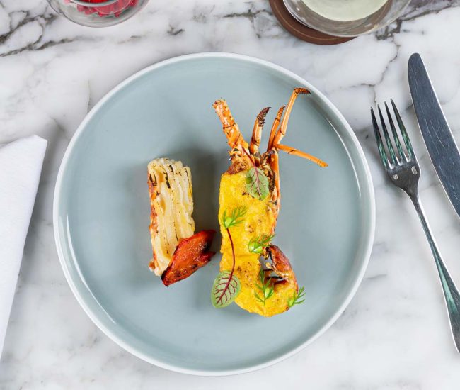 Baked-Lobster-Sunday-Brunch-at-HERMITAGE-Jakarta
