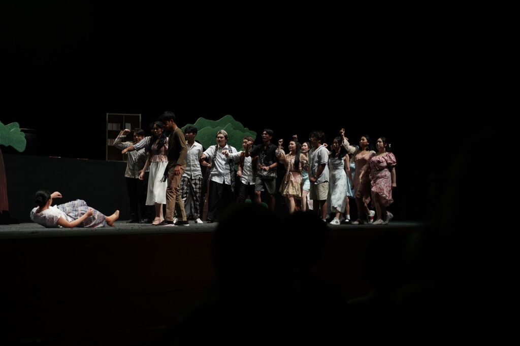 Entranced BINUS School Simprug