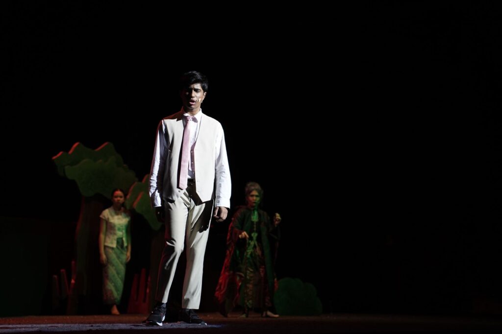 Entranced BINUS School Simprug