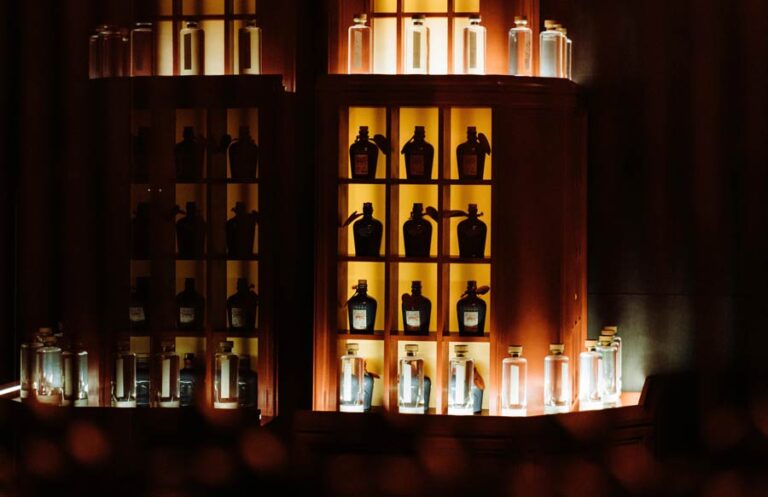 19 Best Cocktail Bars in Jakarta: Speakeasies to Social Hotspots (2026)