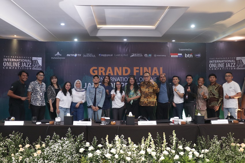 Following a rigorous selection and judging process, The Papandayan International Jazz Competition (TPJC) 2025 officially crowned Blue Matter Trio from Yogyakarta as the Youth Jazz Category Champion, and Kinematics from Japan as the Jazz Warrior Category Champion.