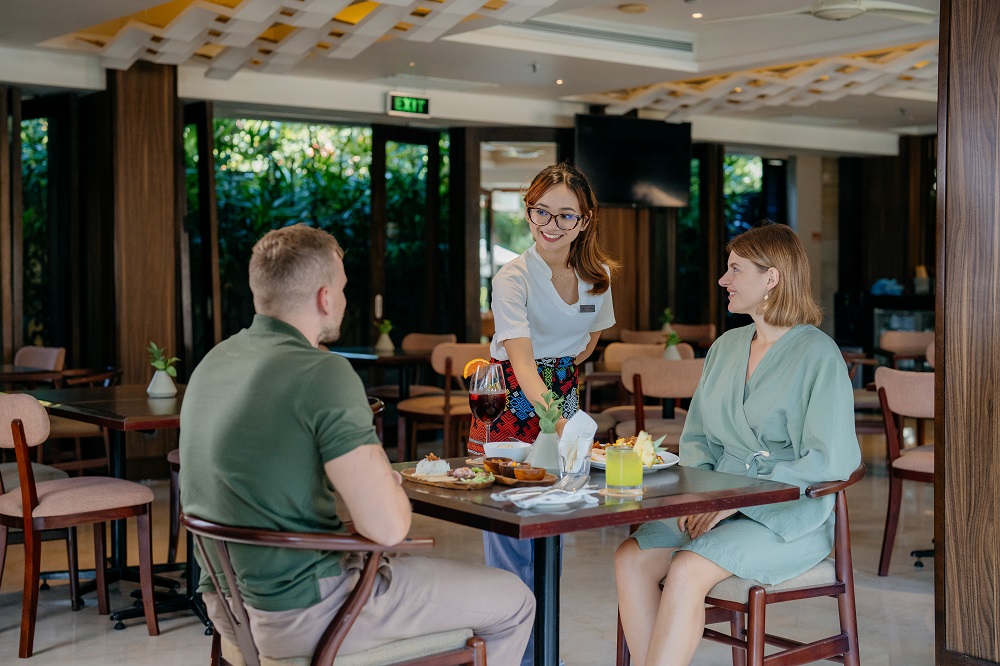 Fairfield Savor & Stay 1