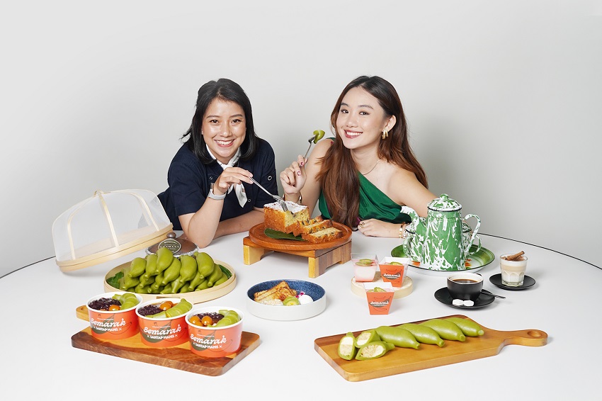 To celebrate Independence Day, Buka Mata Senayan, a coffee shop in ARTOTEL Gelora Senayan – Jakarta, joins the Waktu Indonesia Semarak campaign through a special collaboration with Pisang Ijo Cendana, titled Semarak Santap Manis.