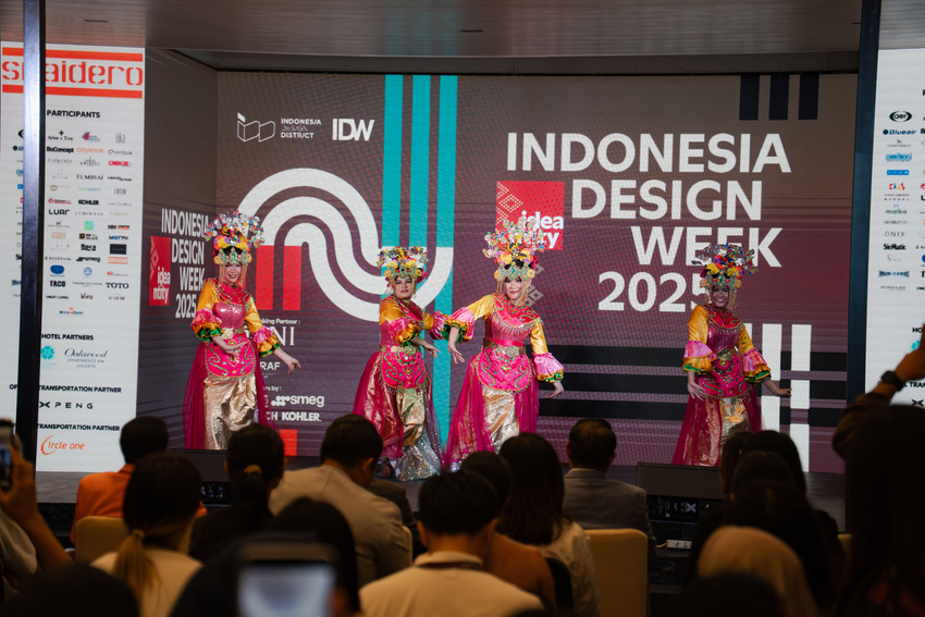 Indonesia Design Week (IDW), the flagship event of Indonesia Design District (IDD) PIK2, celebrates the world of design from 12 to 20 September 2025. As Indonesia's largest design and furniture centre, IDD’s vision is to catalyse IDW 2025 beyond a commercial retail destination into an inclusive hotspot for designers, architects, and creative communities at large.  