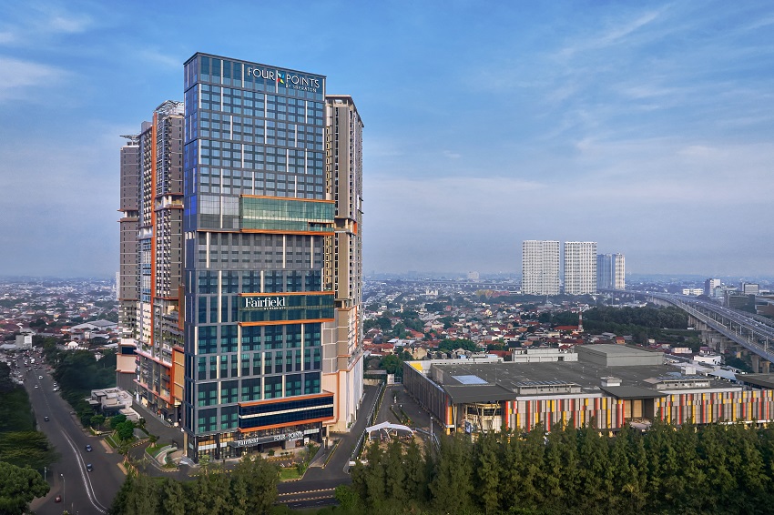 The opening of Four Points by Sheraton Bekasi represents the 4th Four Points by Sheraton hotel developed by Pakuwon Group, and the 11th property in Pakuwon Group’s portfolio with Marriott International. Marriot Bonvoy members can also earn and redeem points for stays at the new hotel.
