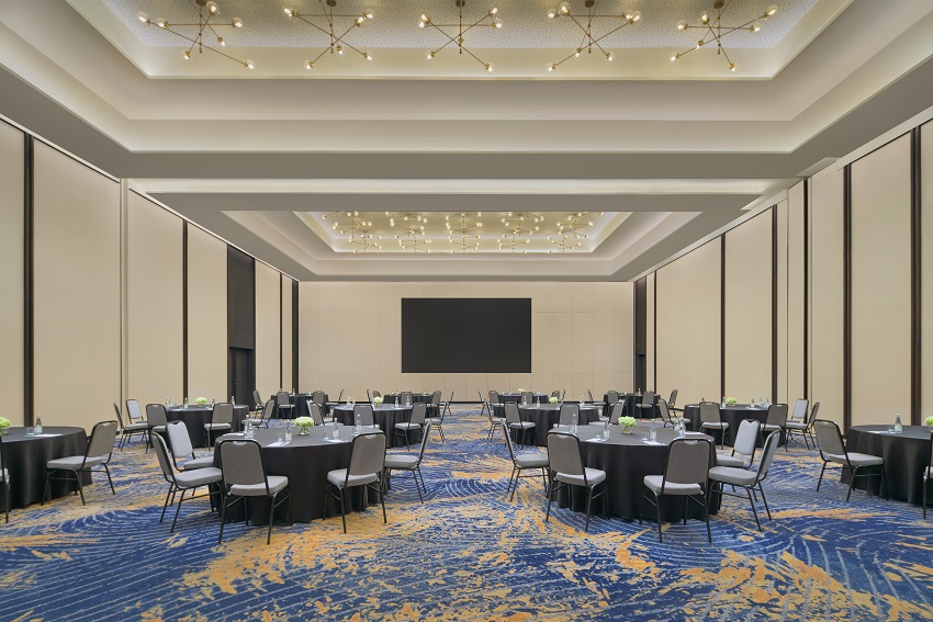 "At Four Points by Sheraton Bekasi, our goal is simple – make it easy for guests to enjoy the best of the city without compromise," stated Hendy Wijonyo, Multi Property General Manager, Four Points by Sheraton Bekasi and Fairfield by Marriott Bekasi. "From relaxing in comfortable rooms with great views, to savoring authentic local flavors or celebrating special moments in our stunning event spaces, we’re here to deliver a stay that feels real, relaxed, and just right."