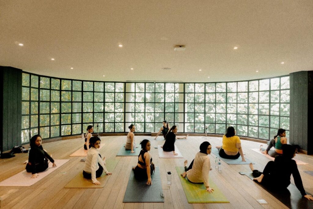 Whether it's a yearning for clarity in the mountains or calm by the sea, Novus Hotels offers wellness experiences that offer renewed balance. With Novus Giri in Puncak and Novus Jiva in Anyer, the hotels welcome one and all into escapes that blend comfort, nature, and mindful living.