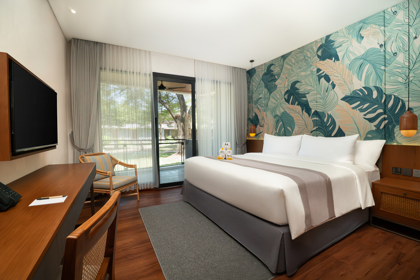 On the northwest shores of Bali’s more rugged neighbour of Lombok, Singgasana Hotels & Resorts unveils their newest destination, merging island-style hospitality and championship-level golf into one enviable experience: Sira Beach Golf & Country Club - HOUSE Sira Lombok.