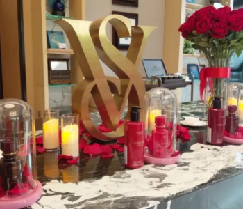 Scarlet Bloom Afternoon Tea at Keraton at The Plaza