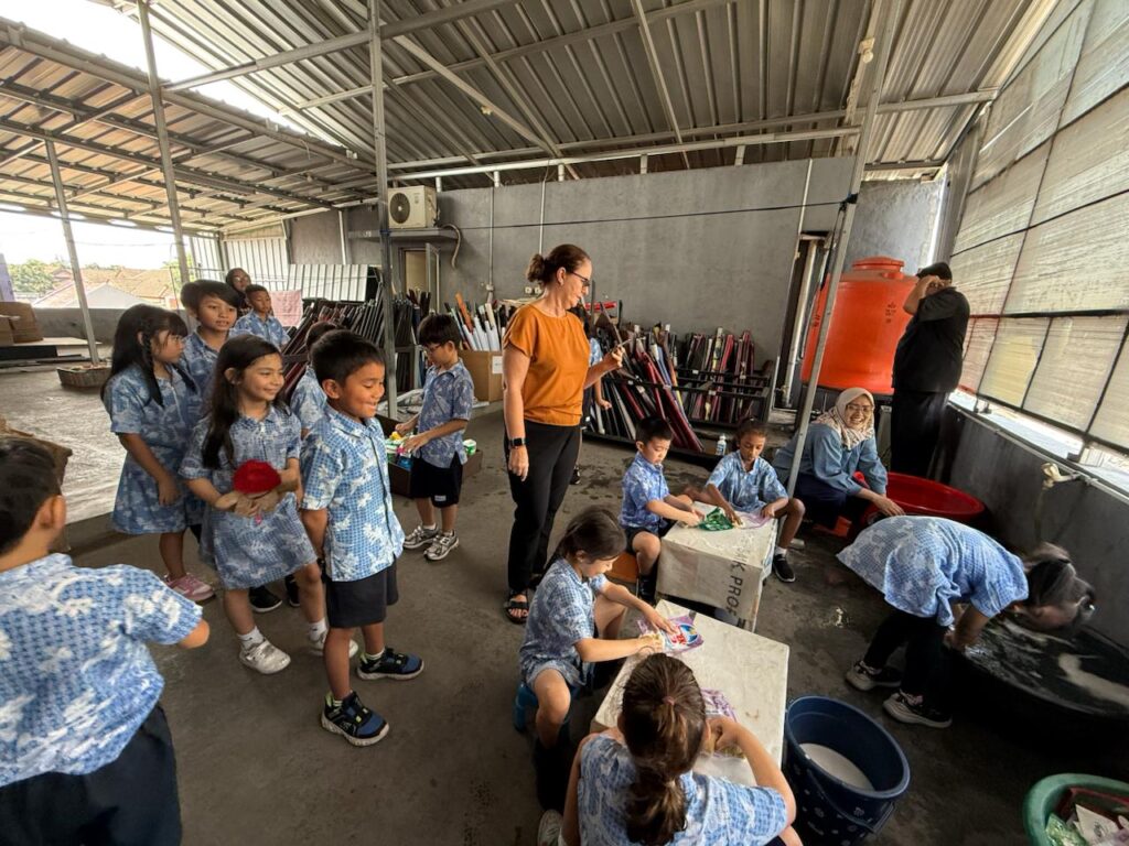 ACG School Jakarta Students Learning with Teacher