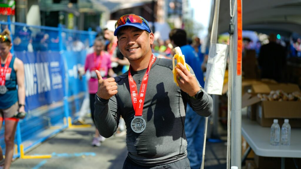 Long distance runners and endurance athletes love bananas