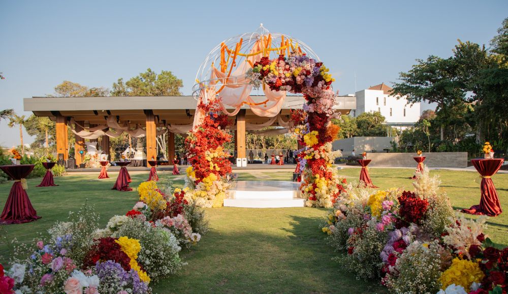 The Court Lawn